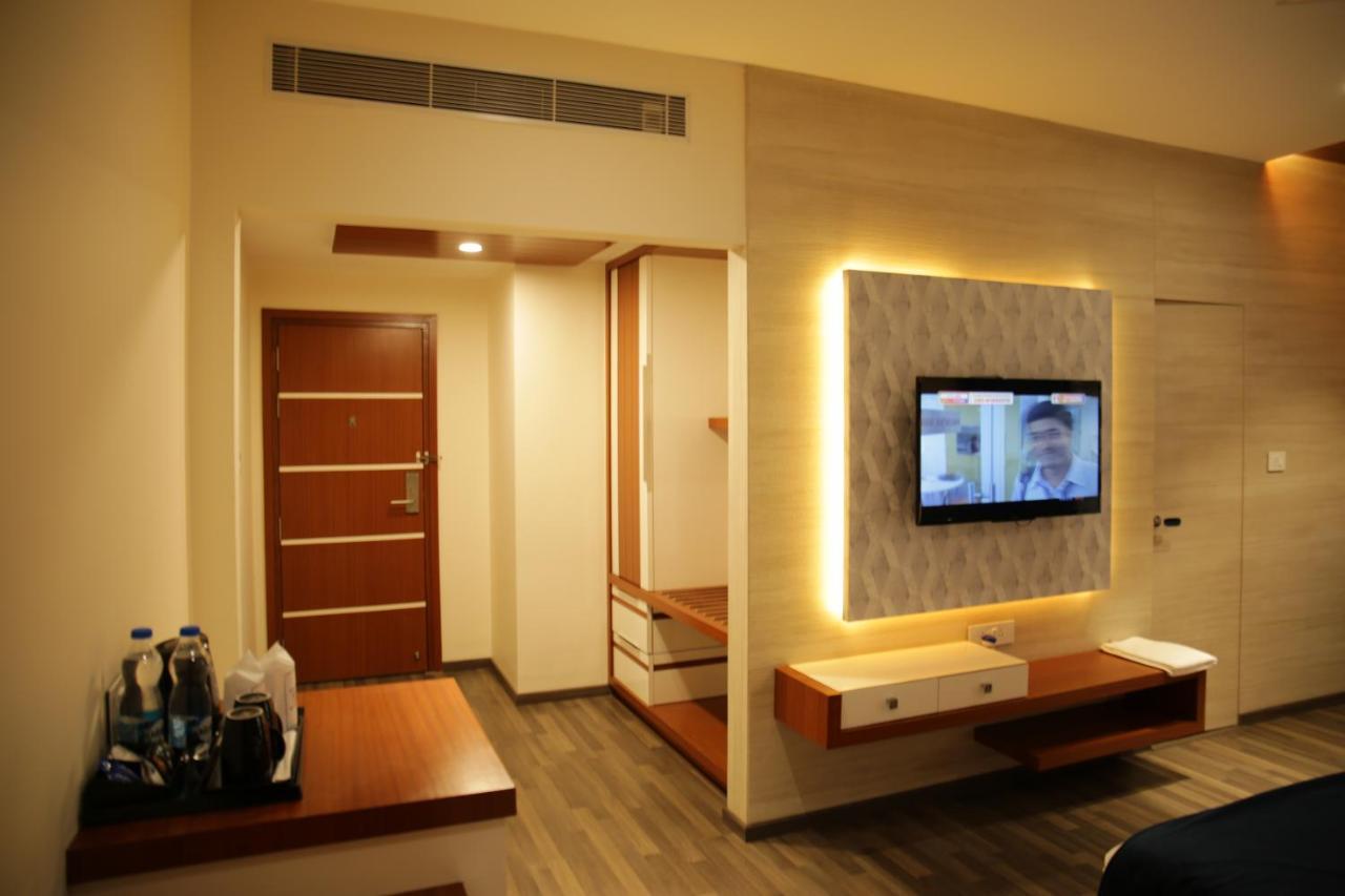 Robusta Inn จิกมากาลูร์ ภายนอก รูปภาพ