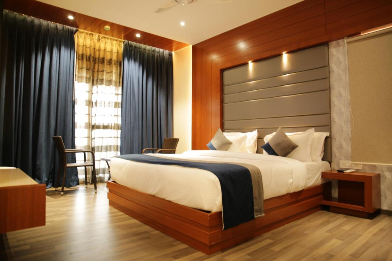 Robusta Inn จิกมากาลูร์ ภายนอก รูปภาพ